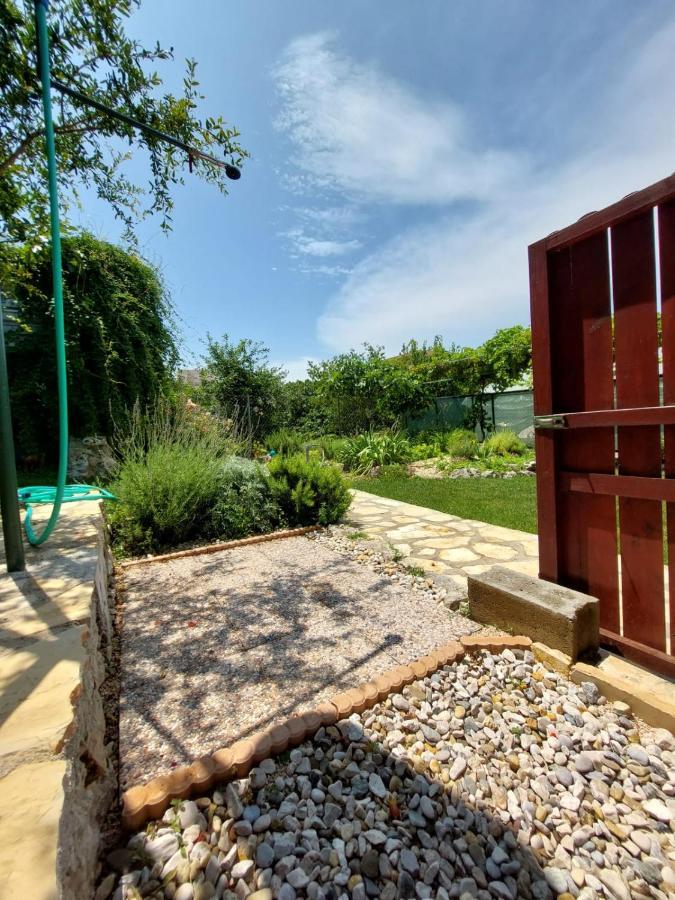 Apartment Taja, Cijela Kuca I Vrt Samo Za Vas 斯普利特 外观 照片